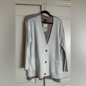 Tribal Women's BNWT Cream and Beige Block Color Cardigan Sweater. US XL